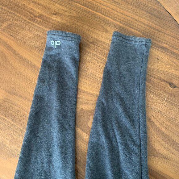 The Perfect Zip Up Hoodie - Picture 9 of 9